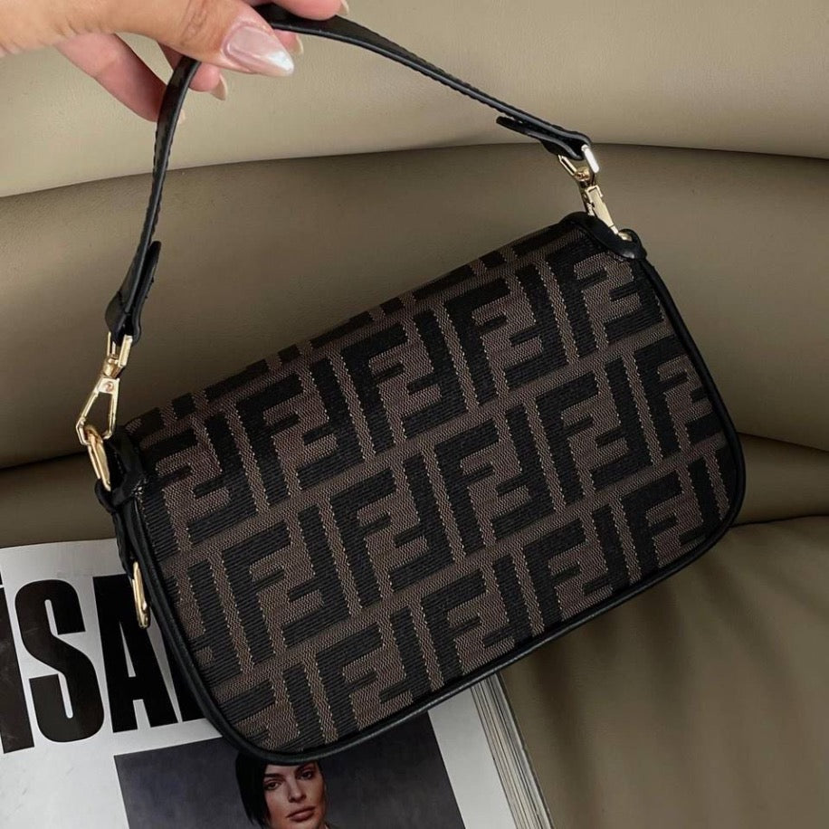 FENDI Bagiette Mini Bag Dark Brown