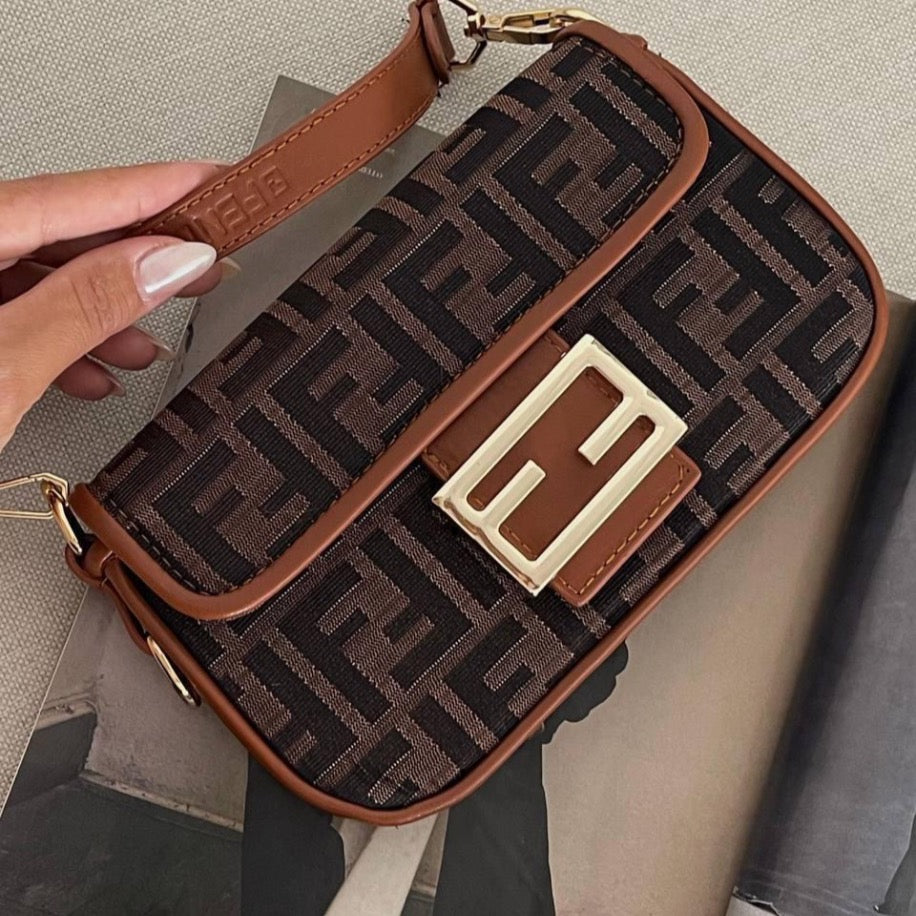 FENDI Bagiette Mini Bag Adv