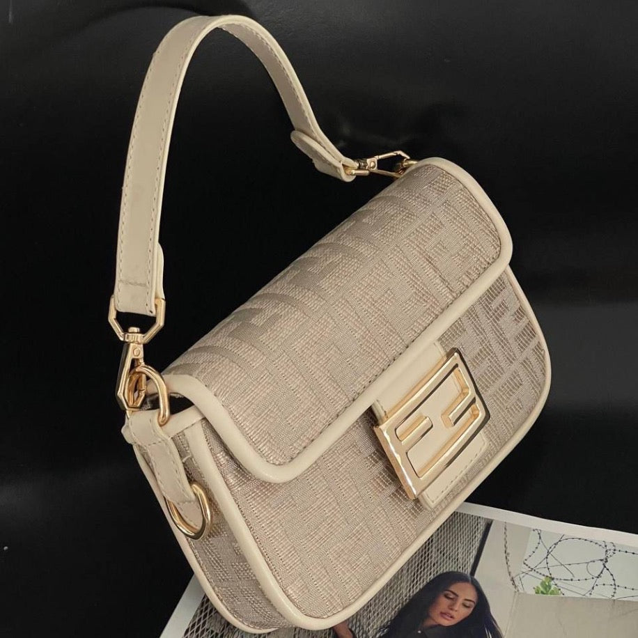 FENDI Bagiette Mini Bag Beige