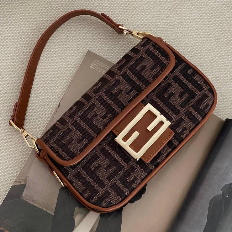 FENDI Bagiette Mini Bag Adv